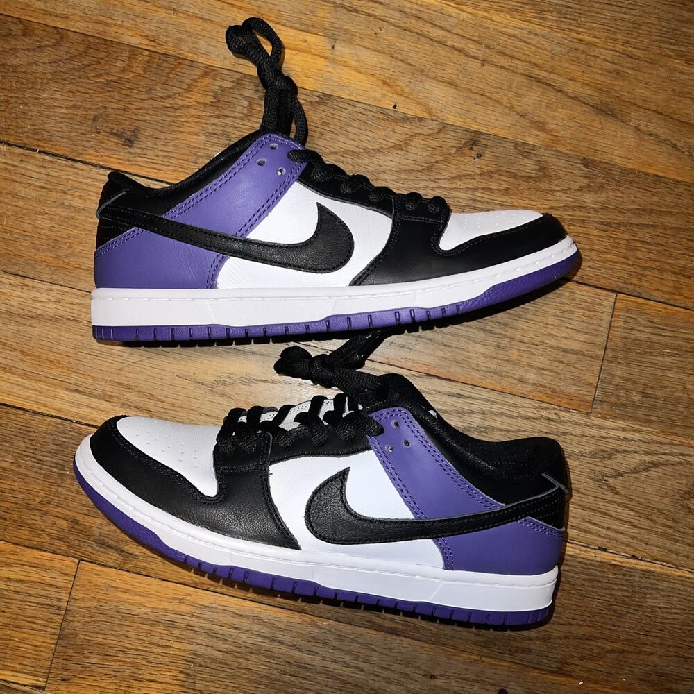 Nike Dunk SB Low Court Purple Men Size 8/Women 9.5 NEW.NWB.DS